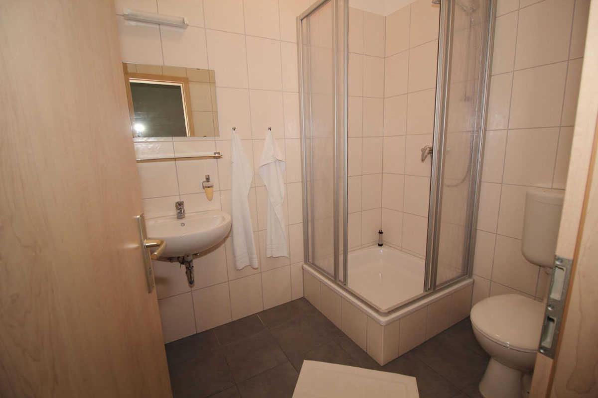 Appartamento Kutterfisch Kajueten Direkt Im Stadthafen Sassnitz Esterno foto